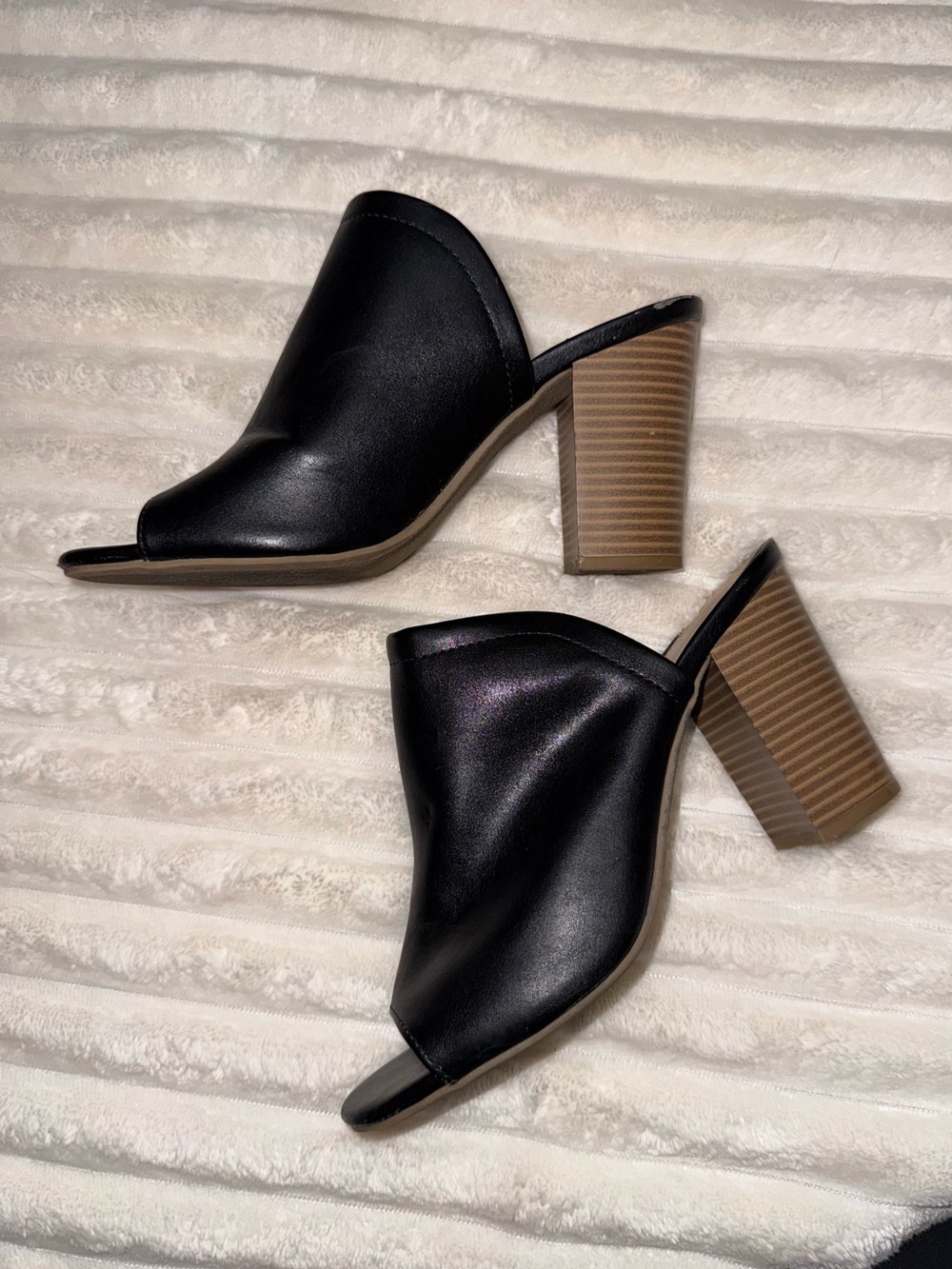 Apt. 9 Black Open-Toe Block Heel Mules